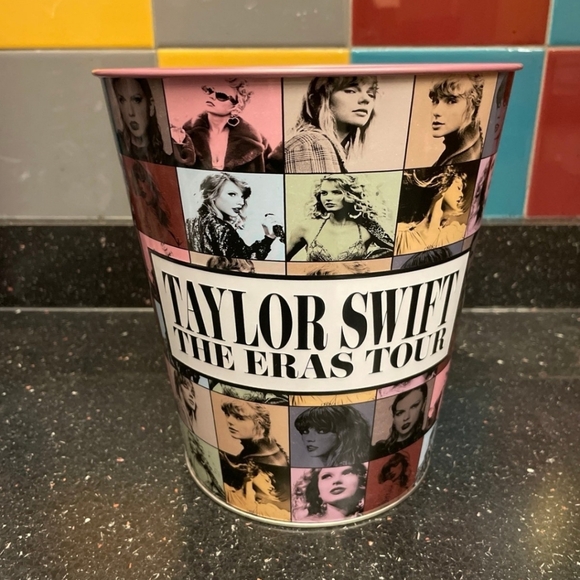 Taylor Swift Eras Tour Plastic Cup Combo - Regular + Large Size Cups from AMC - Picture 4 of 8